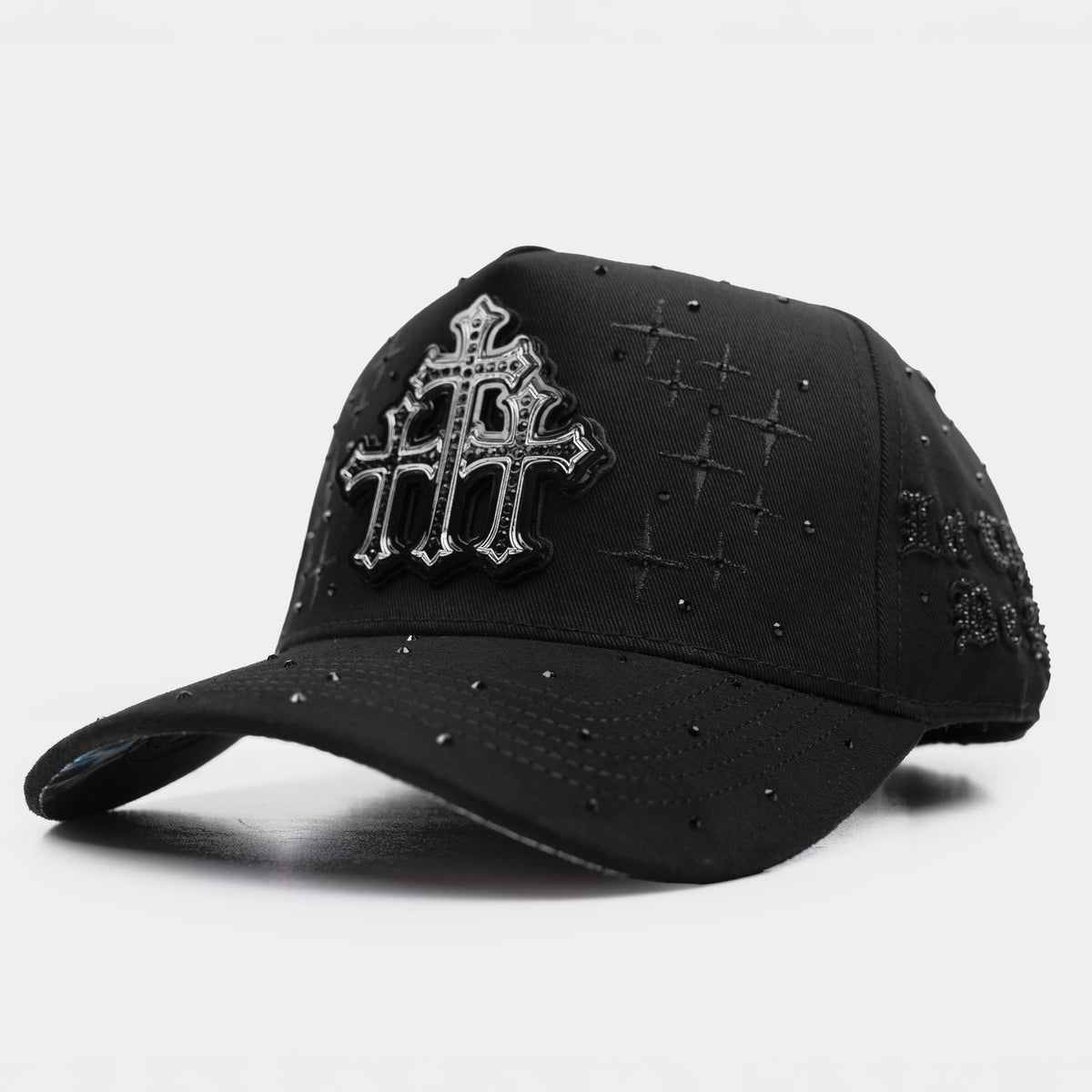 111 Cruses Silver Hat