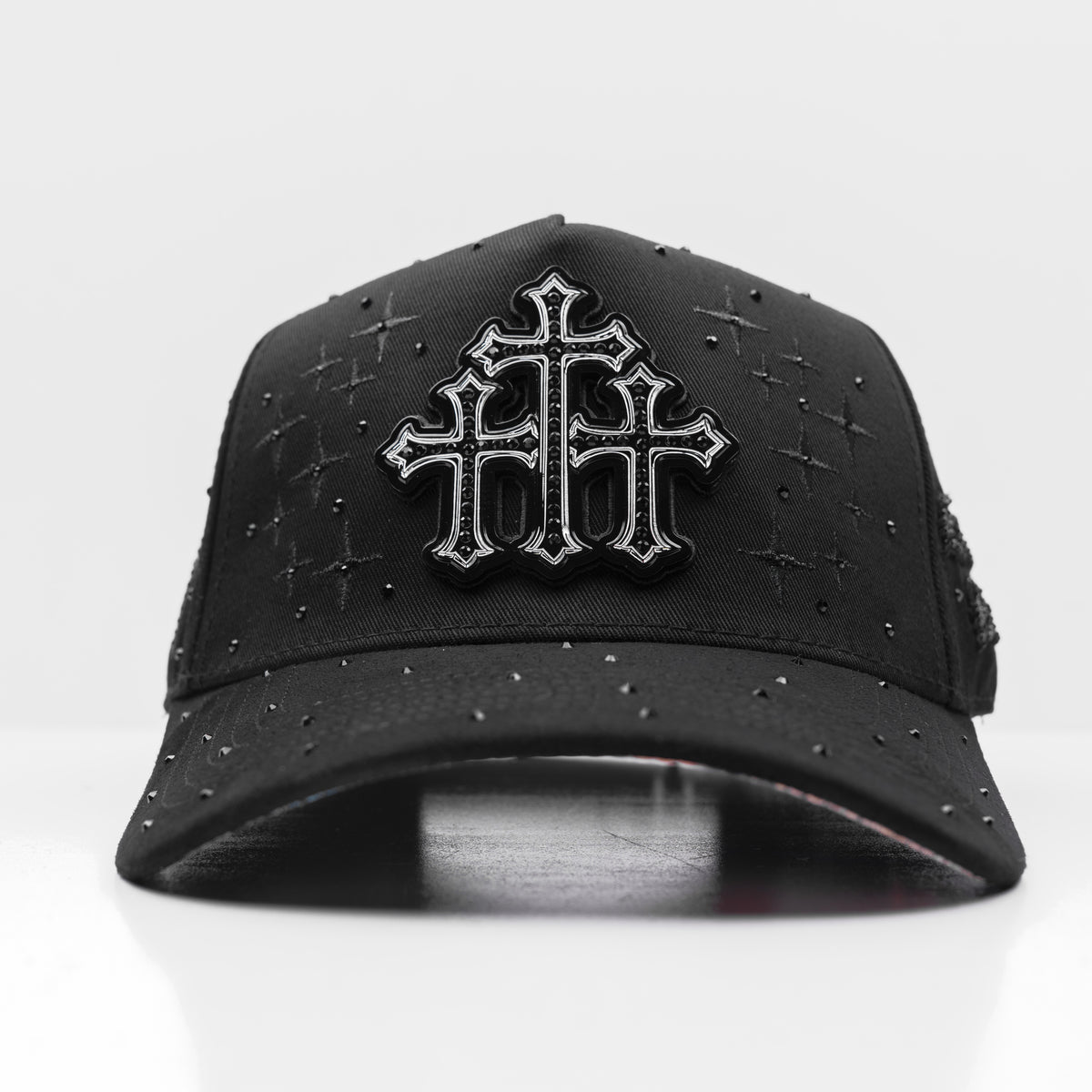 111 Cruses Silver Hat